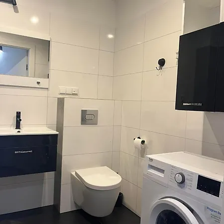 Andrea Z Balkonem Oleśnica