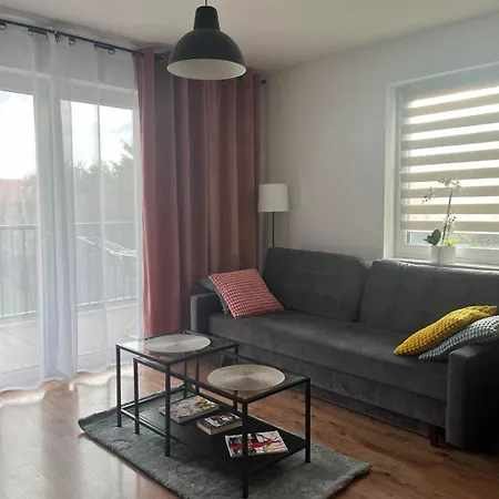 Andrea Z Balkonem Oleśnica