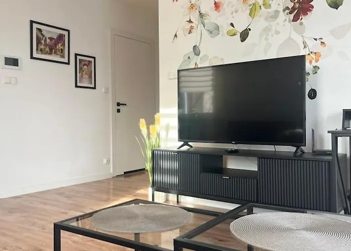 Andrea Z Balkonem Apartment Olesnica (Lower Silesia)